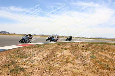 media/Apr-30-2023-CRA (Sun) [[020fcf5d43]]/Race 6-400 Expert-Amateur Supersport/